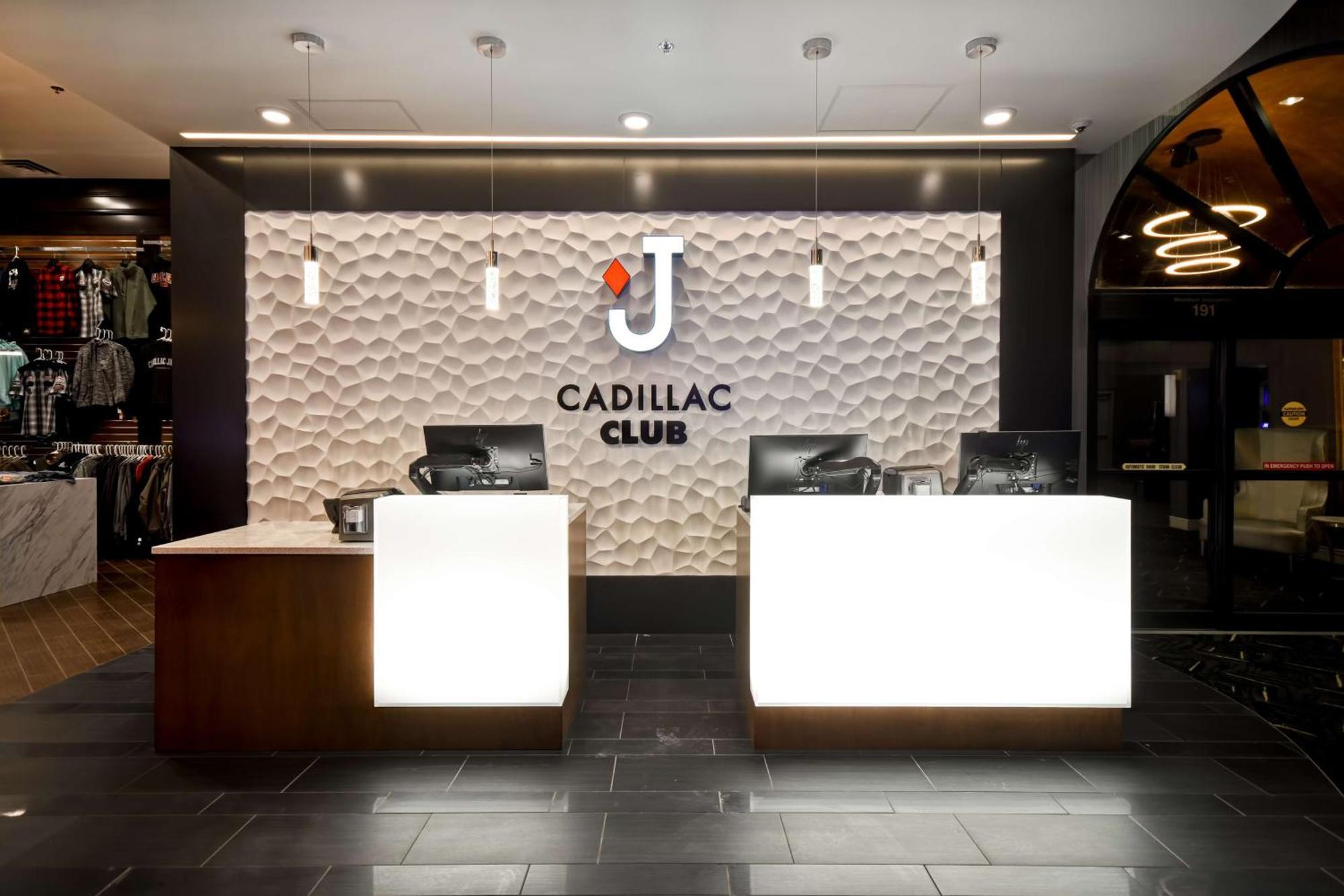 Doubletree By Hilton Deadwood At Cadillac Jack'S Exteriör bild