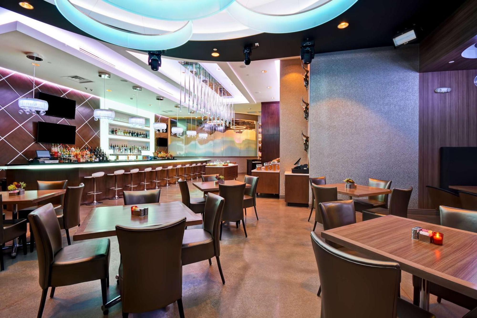 Doubletree By Hilton Deadwood At Cadillac Jack'S Exteriör bild