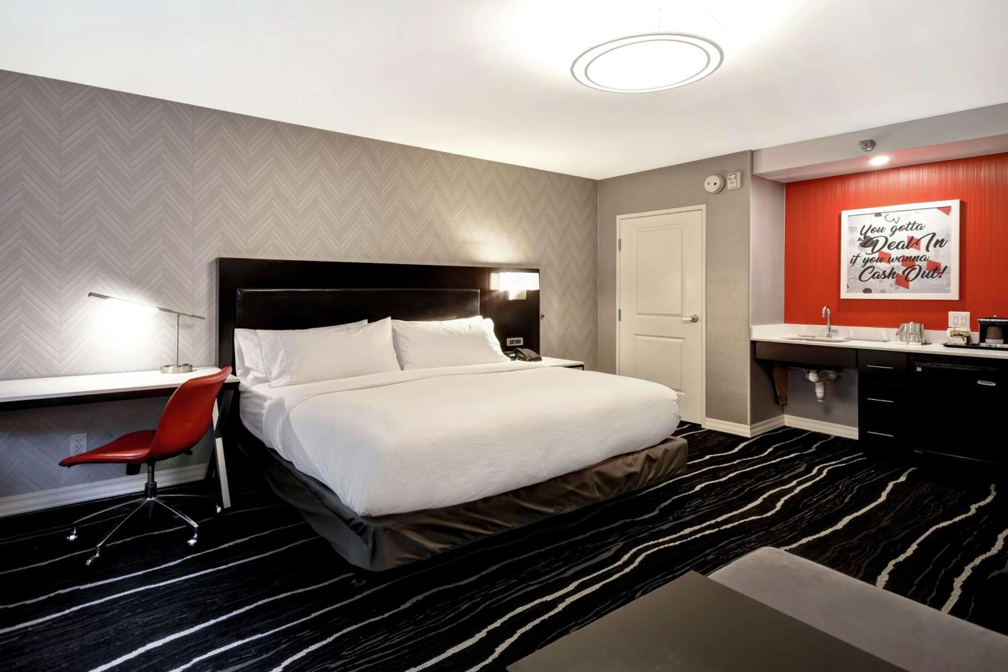 Doubletree By Hilton Deadwood At Cadillac Jack'S Hotell Exteriör bild