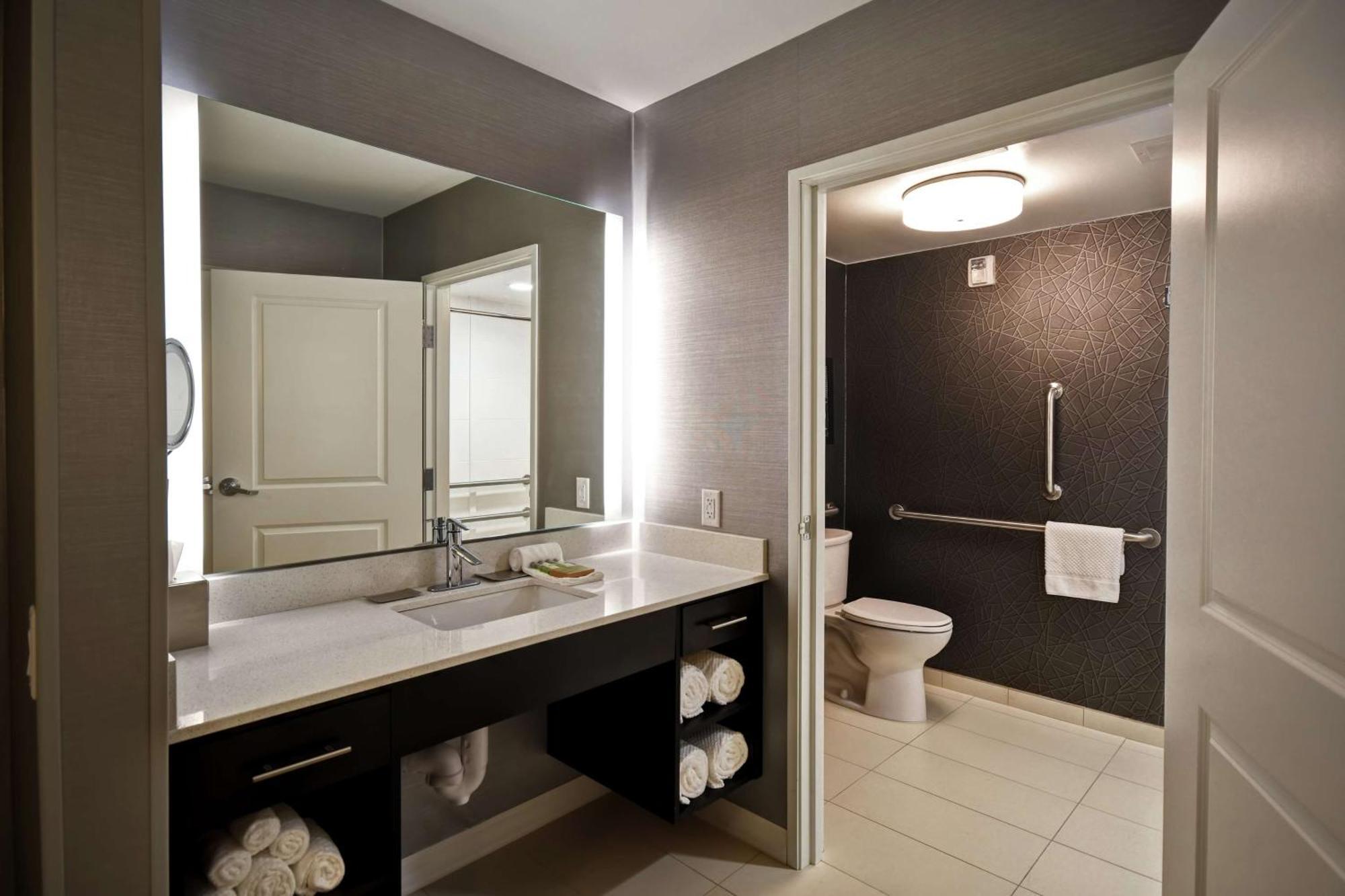 Doubletree By Hilton Deadwood At Cadillac Jack'S Exteriör bild