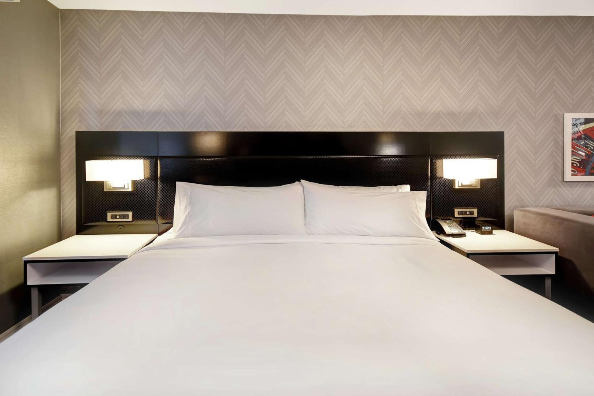 Doubletree By Hilton Deadwood At Cadillac Jack'S Exteriör bild