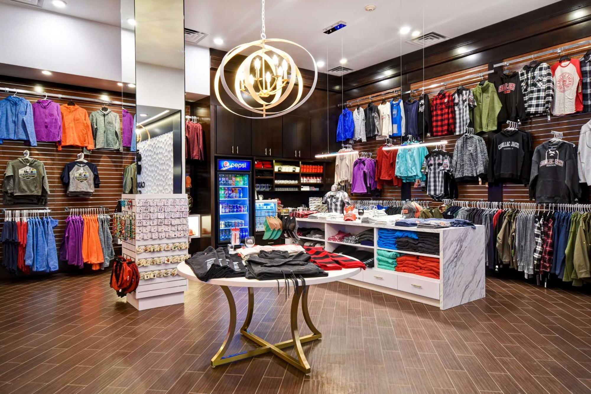 Doubletree By Hilton Deadwood At Cadillac Jack'S Exteriör bild