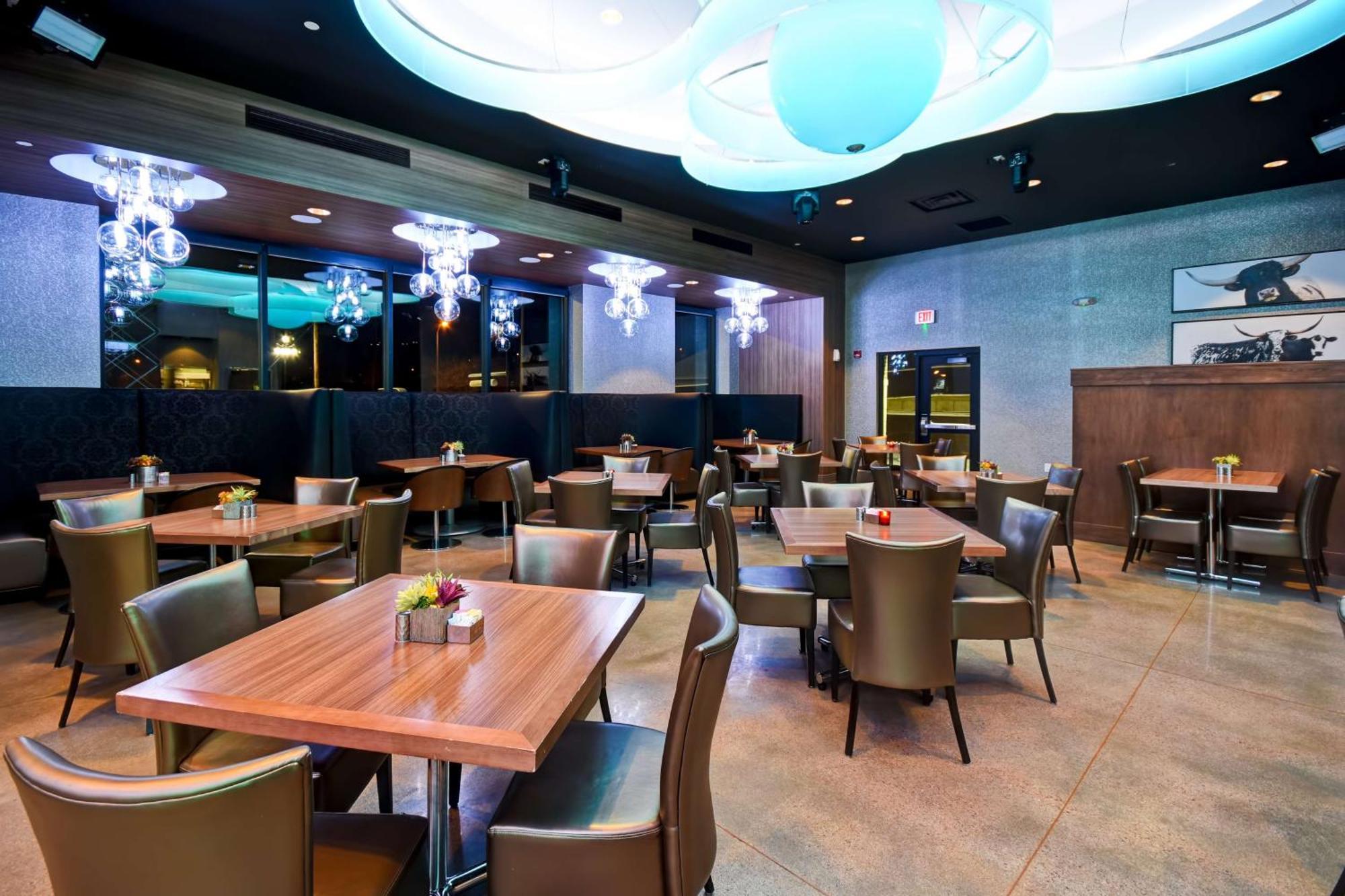 Doubletree By Hilton Deadwood At Cadillac Jack'S Exteriör bild