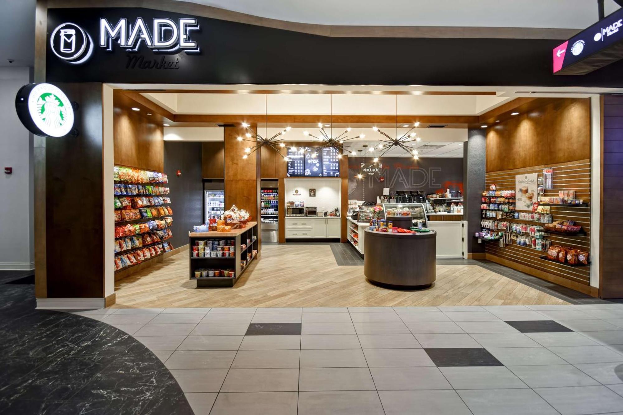 Doubletree By Hilton Deadwood At Cadillac Jack'S Exteriör bild